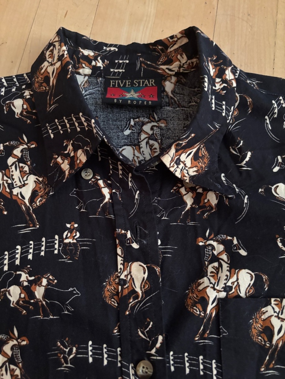 Vintage Five Star by Roper Western Bucking Bronco Cowboy Print Button Down Shirt